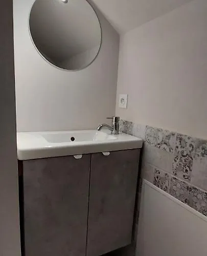 La Chouette アパート ジェラールメ